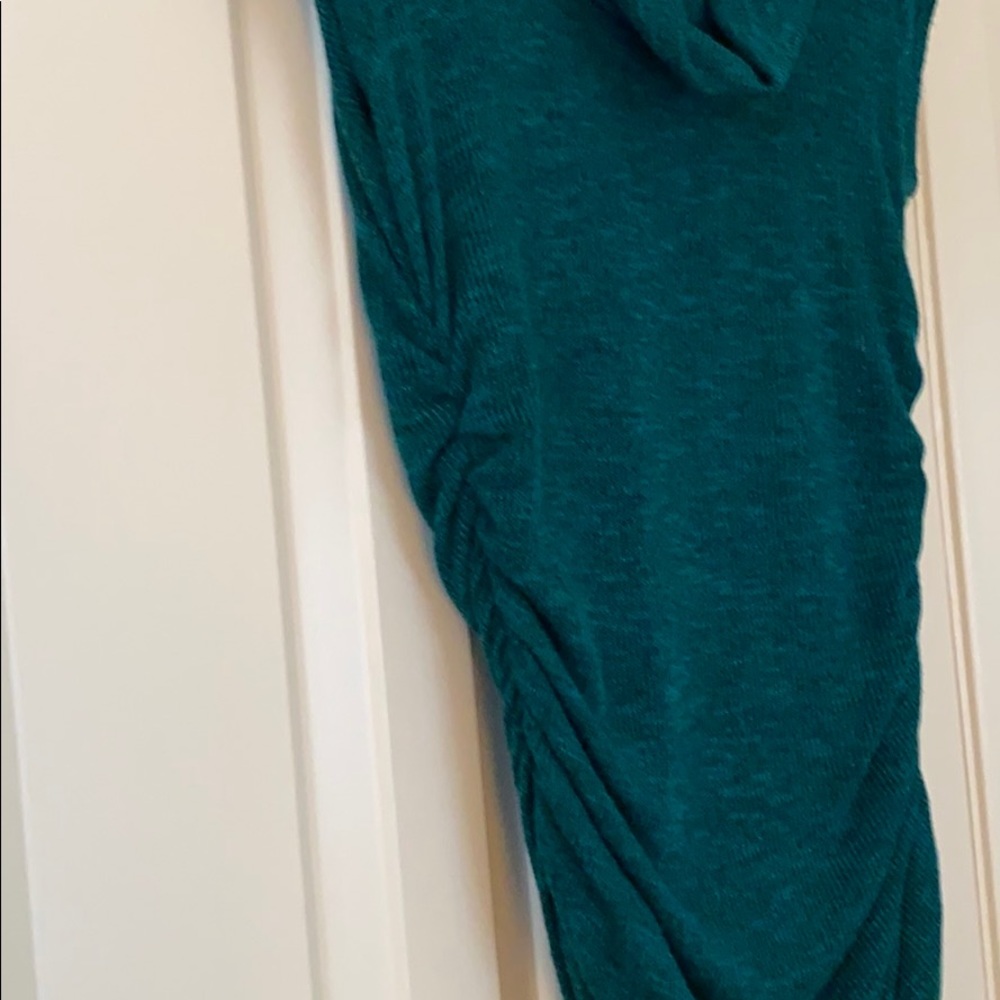 DRAPE-NECK  TOP - Picture 5 of 7
